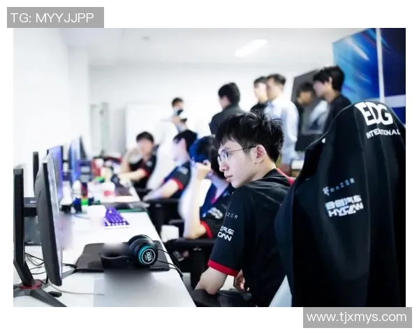 2026电竞新闻和平精英焦点EDG团队在竞技赛场中的耐力与策略探讨分析